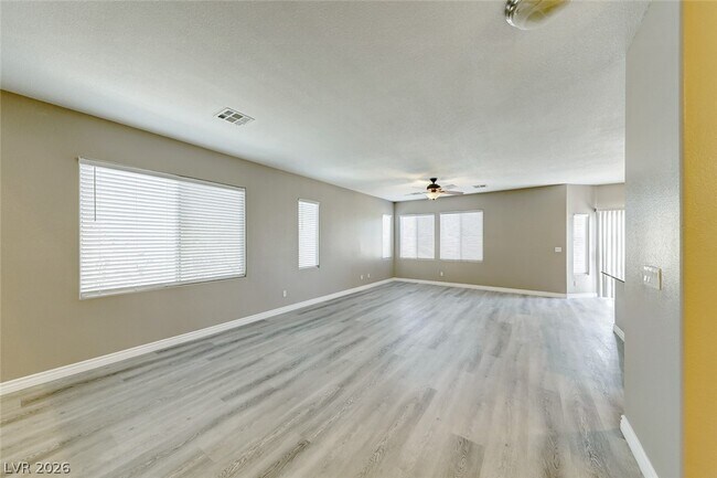 Building Photo - 7940 Dexter Falls St