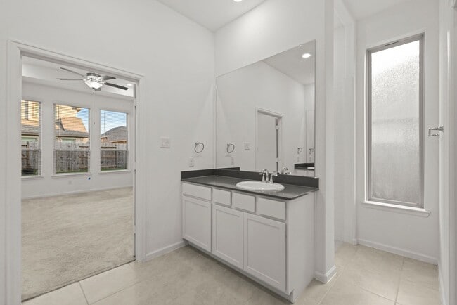 Building Photo - Room to Live, Play, and Grow in Booming Ro...