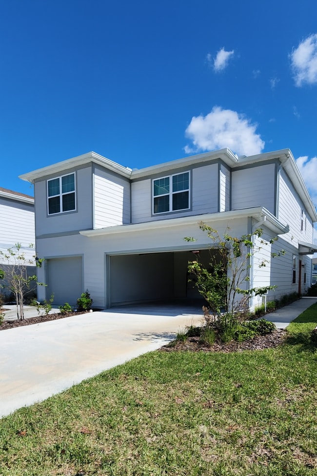 Building Photo - 4758 Kissimmee