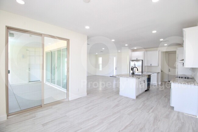Building Photo - 22536 W Huntington Dr