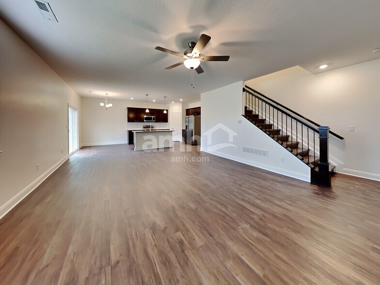 Building Photo - 8100 Rapala Ln