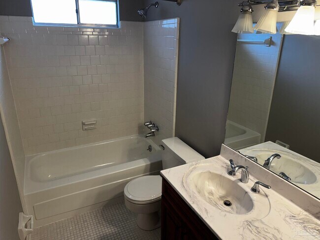 Building Photo - 5941 Leesway Blvd