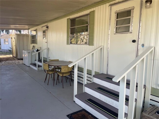 Building Photo - 1079 NW 7th Blvd