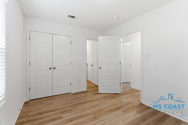 Building Photo - 13459 Gorman St