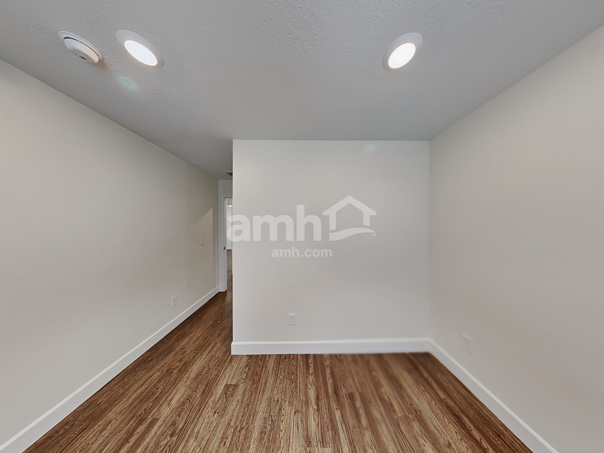 Building Photo - 2360 S Wild Horse Way