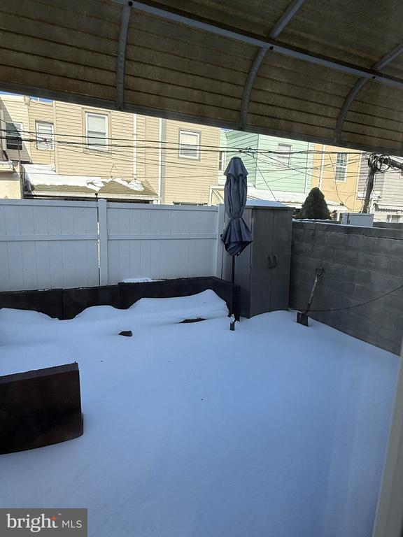 Building Photo - 347 Durfor St