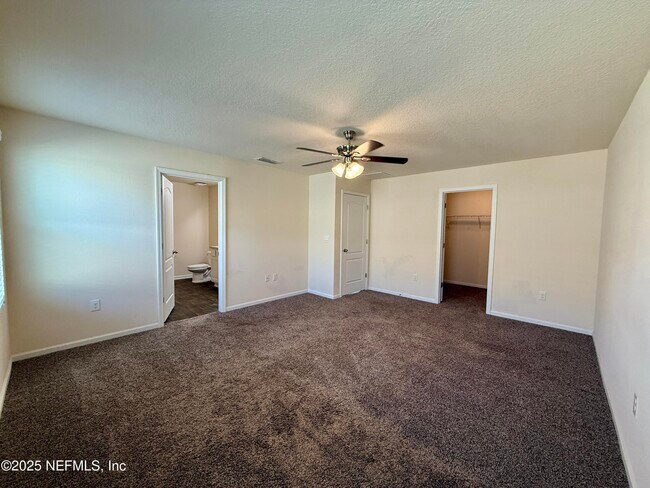 Building Photo - 3541 Lawton Pl