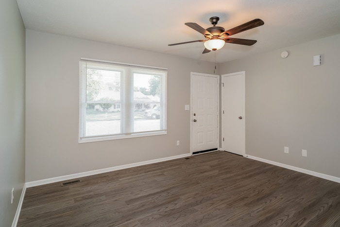 Building Photo - 5219 Heathwood Dr