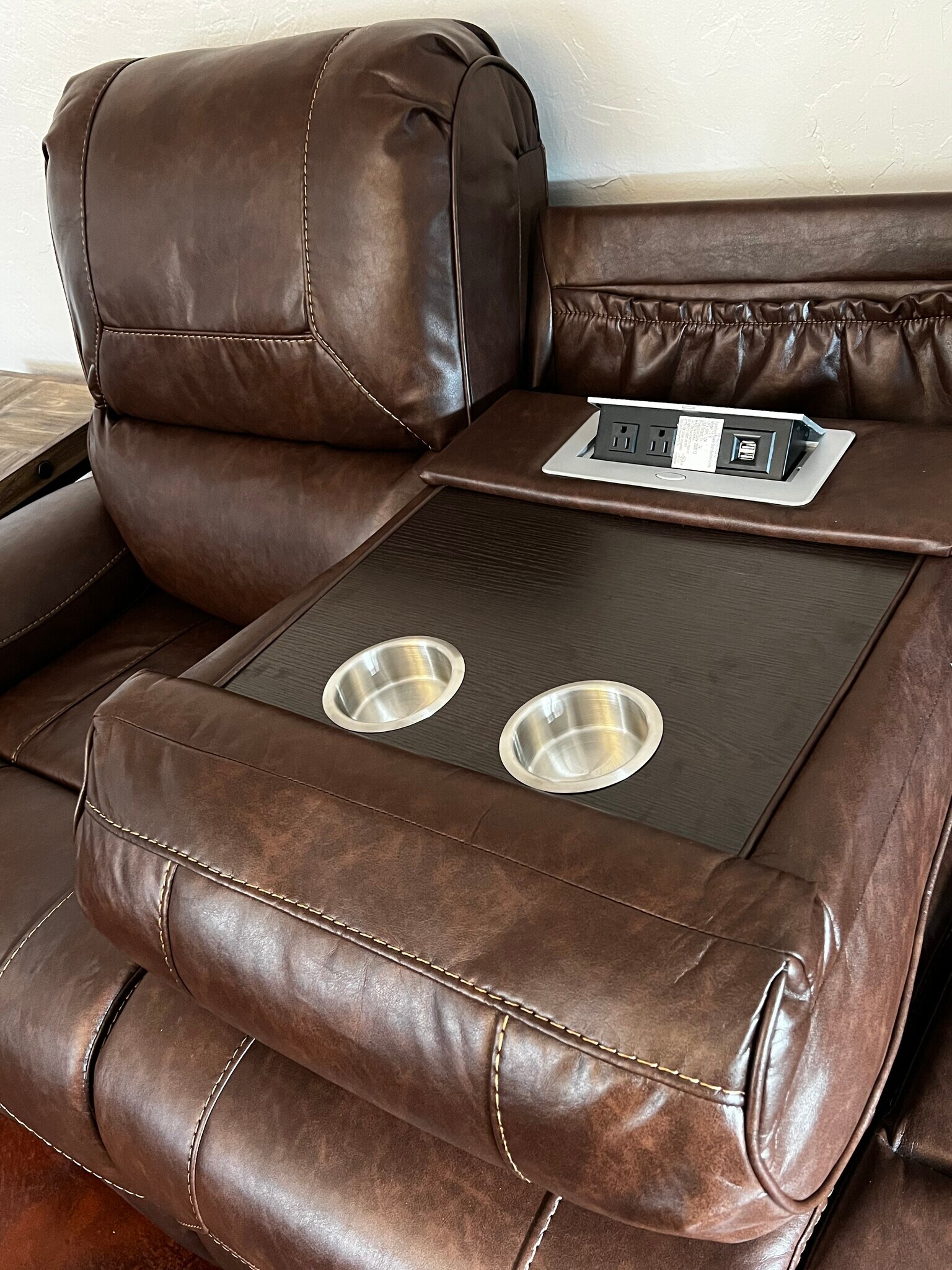 Building Photo - 1512 N Forgeus Ave