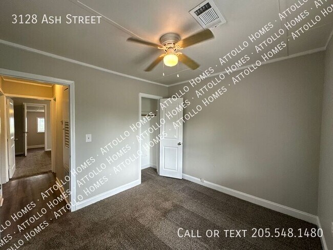 Building Photo - 3128 Ash St