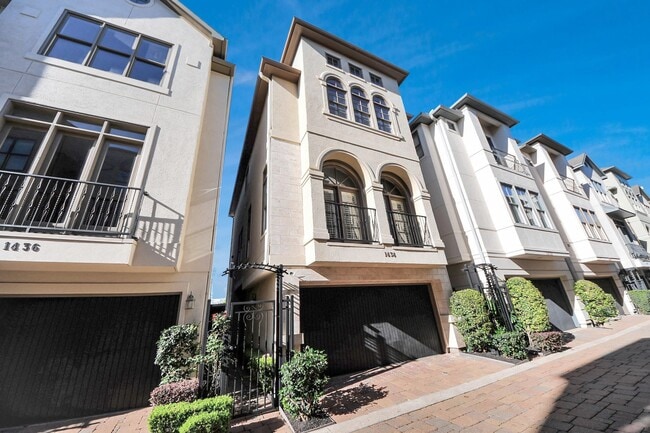 Building Photo - 1434 Wichita St