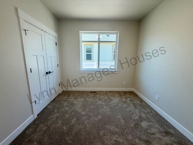 Building Photo - Brand New Single Family Home!