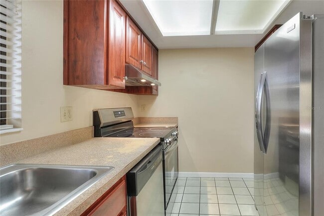 Building Photo - 3988 Oak Loop