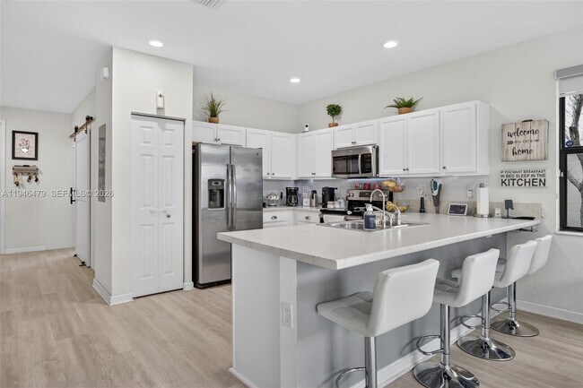 Building Photo - 11527 SW 248th Ln