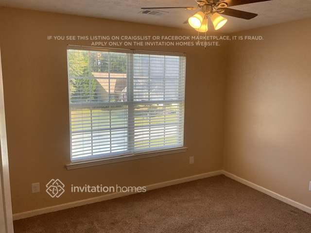 Building Photo - 1609 Deer Creek Ln