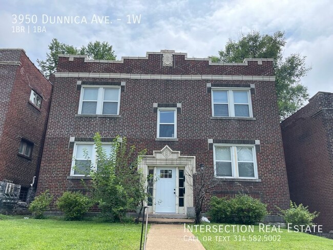 Building Photo - Classic Dutchtown 1bd/1ba Apartment w/ Sep...