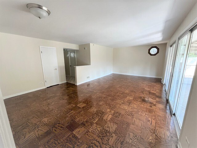 Building Photo - 539 Ridgewood Rd