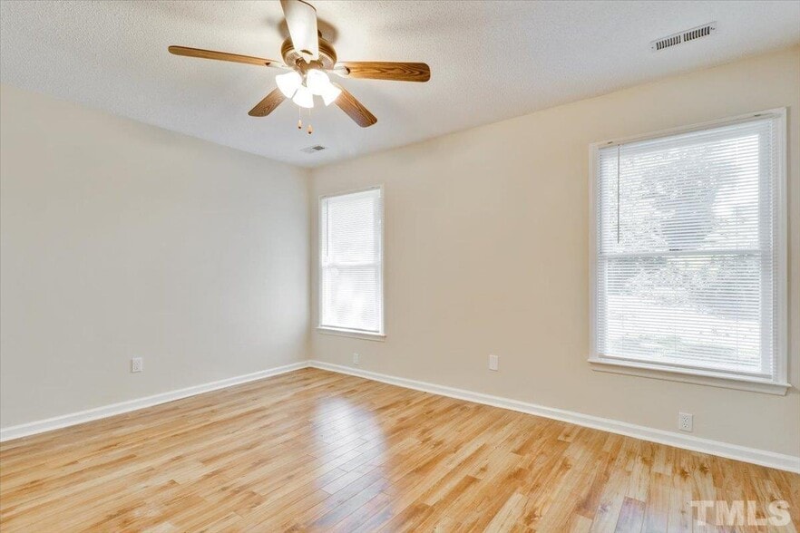 Building Photo - 1512 Kempsey Cir