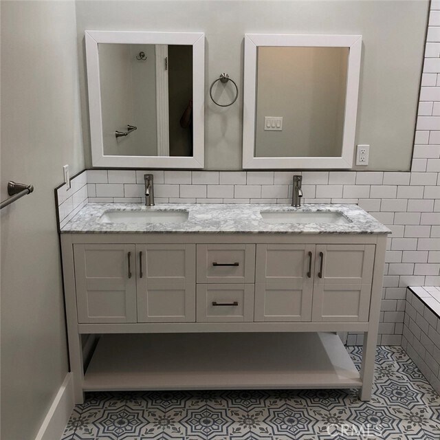 Building Photo - 5106 Crenshaw Blvd