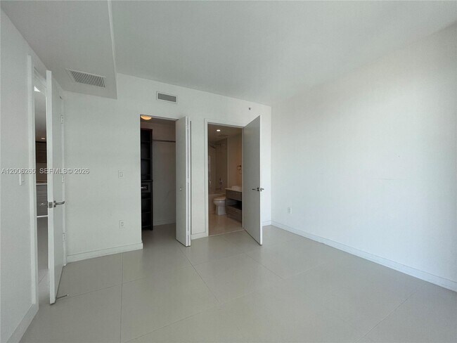 Building Photo - 1300 S Miami Ave