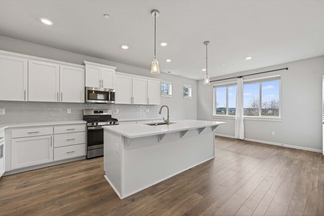 Building Photo - Beautiful 4-Bedroom Camas Home on Quiet Cul-de-Sac | Built in 2020 | Private Backyard