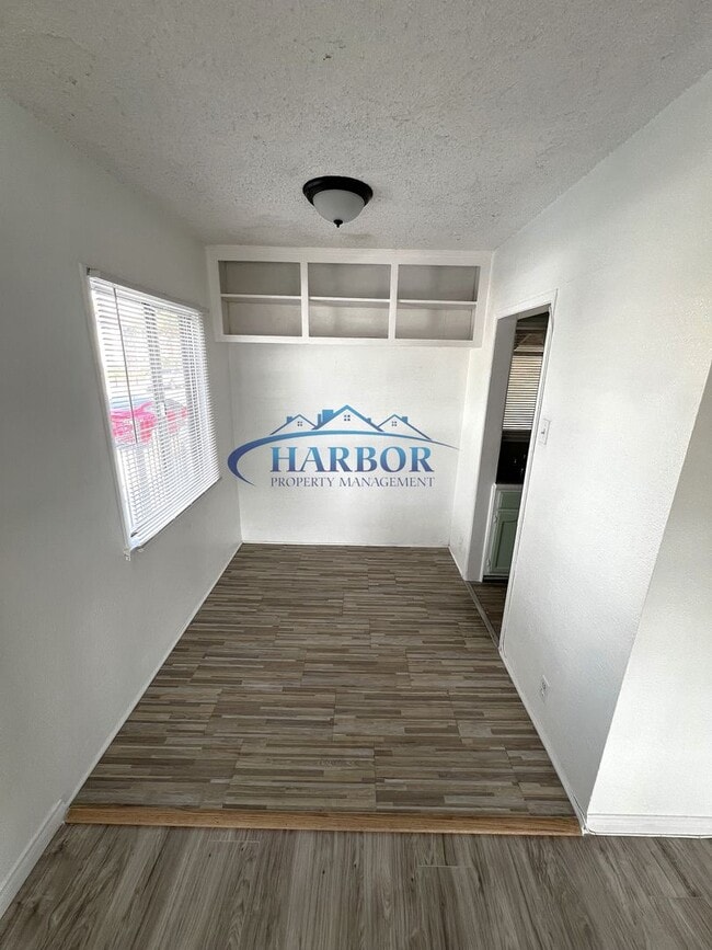 Building Photo - Charming 2-Bedroom Home for Rent