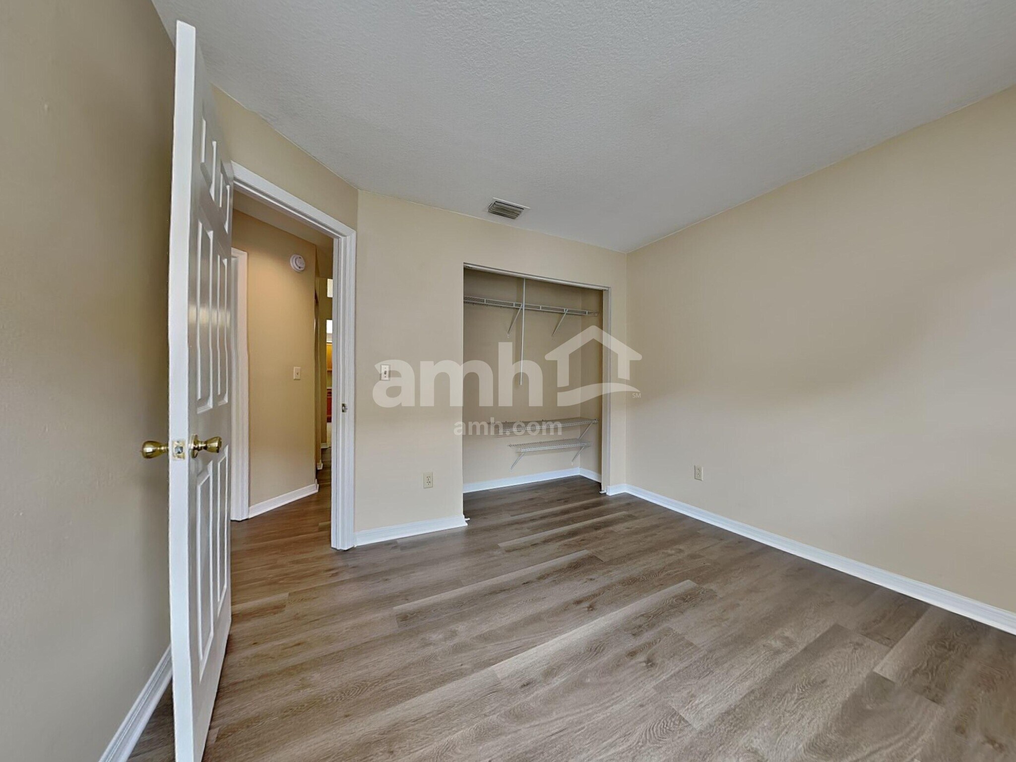 Building Photo - 1722 Wakefield Dr