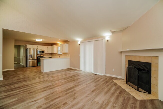 Building Photo - 381 Stone Mill Rd