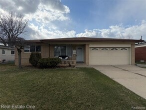 Building Photo - 34639 Richard O Dr