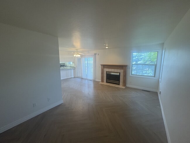 Building Photo - 983 Grindelwald Ln
