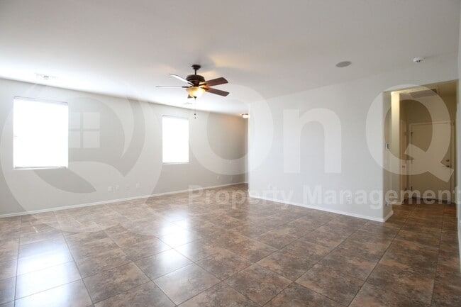 Building Photo - 7425 W Darrel Rd