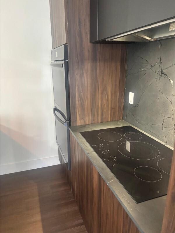 Building Photo - 10170 Collins Ave