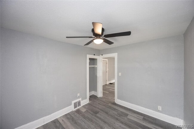 Building Photo - 1023 15th St