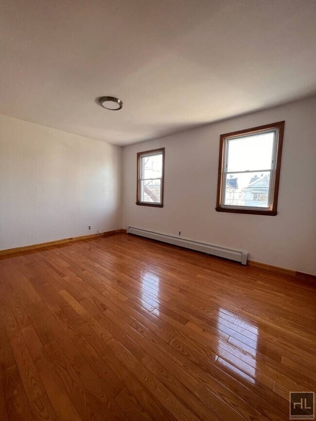98 PLACE 47 25 47 98 98th Pl Queens NY 11368 Apartment Finder 98-place-47-25-47-98-98th-pl-queens-ny-11368-apartment-finder