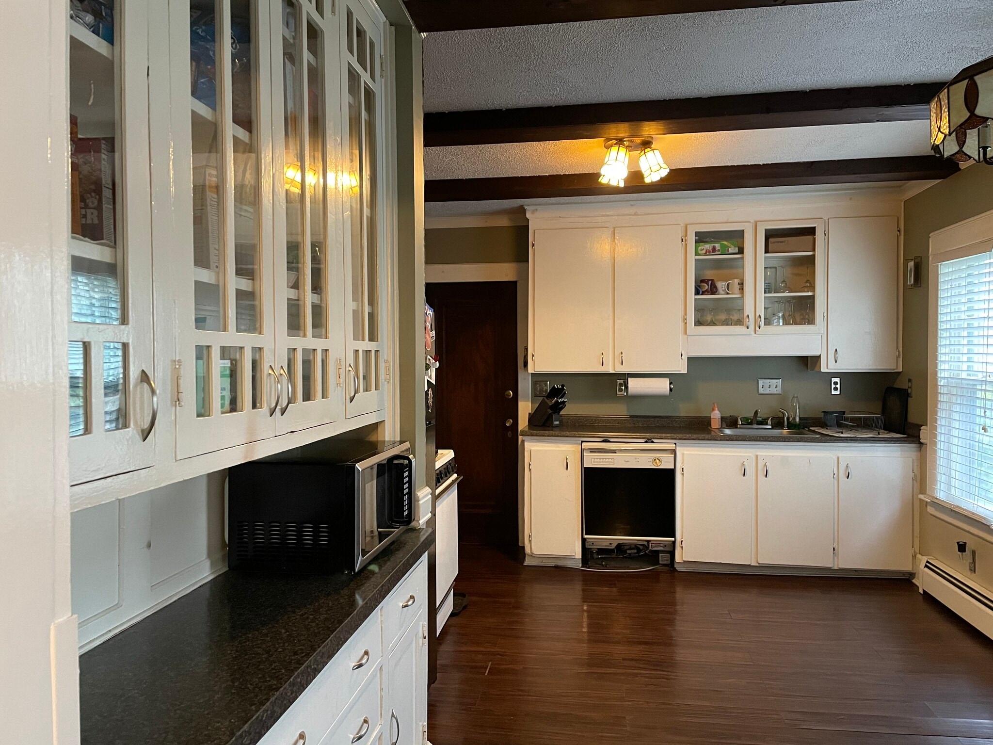 Kitchen - 1910 Oneida St