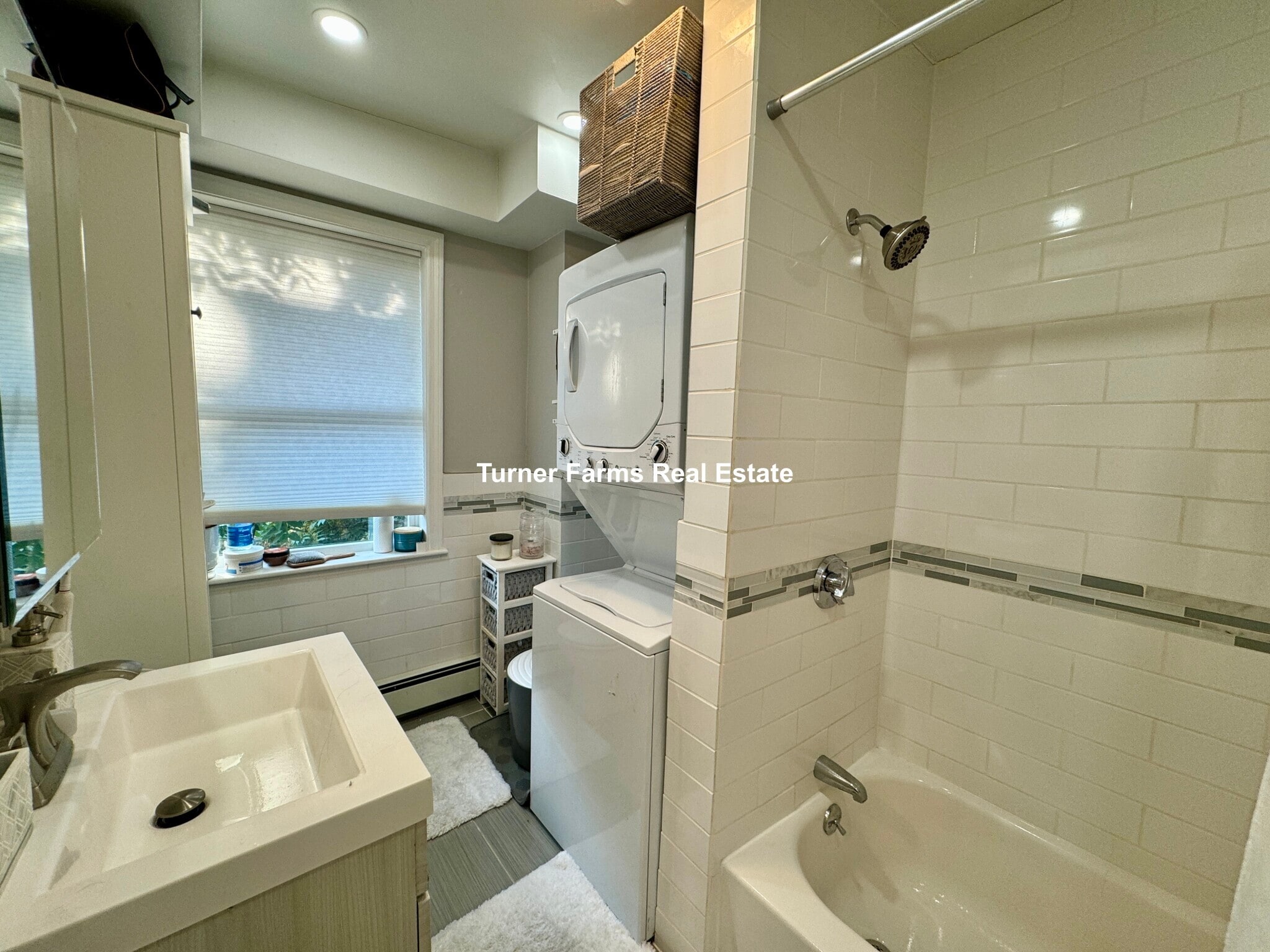 Building Photo - 91 Hudson St