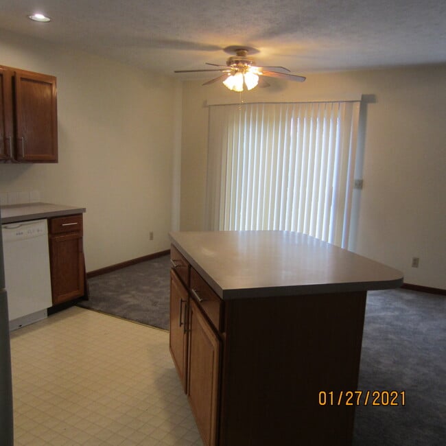 Building Photo - 3423 Clearview Pl