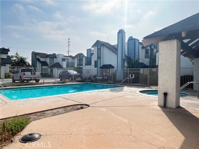 Building Photo - 13526 Francisquito Ave