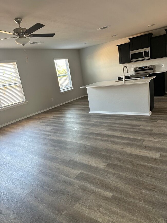 Building Photo - First Month Free!