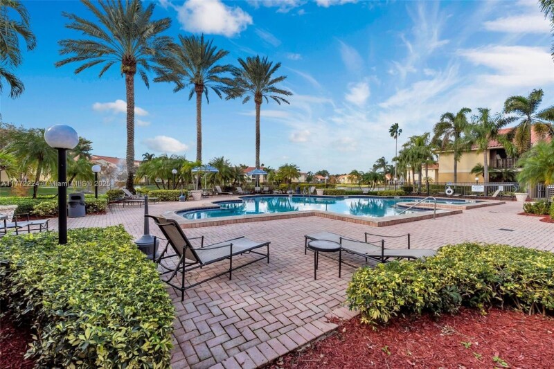 Building Photo - 1263 SW 46th Ave