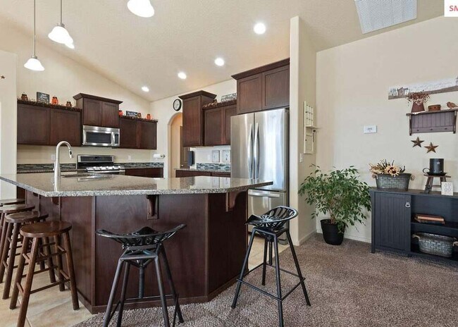 Building Photo - 4342 Magrath Dr
