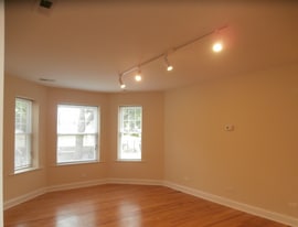 Building Photo - 2508 W North Shore Ave