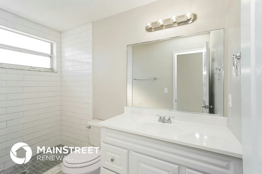 Building Photo - 5107 Antigua Ct