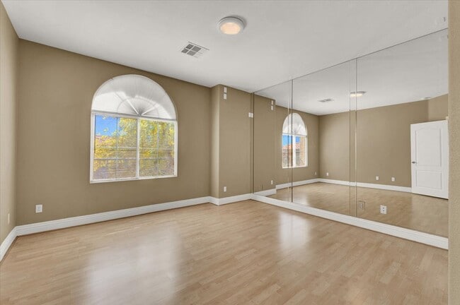 Building Photo - 10672 Blue Nile Ct