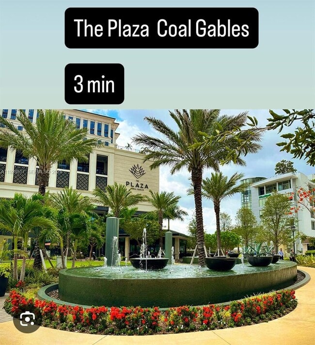 Building Photo - 3675 SW 26th St