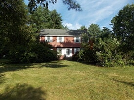 Building Photo - 54 Hungary Rd