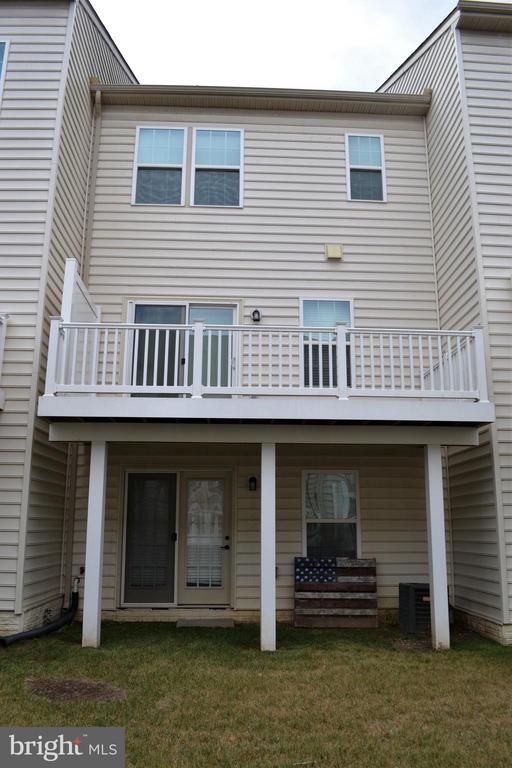 Building Photo - 7209 Strawberry Fields Way