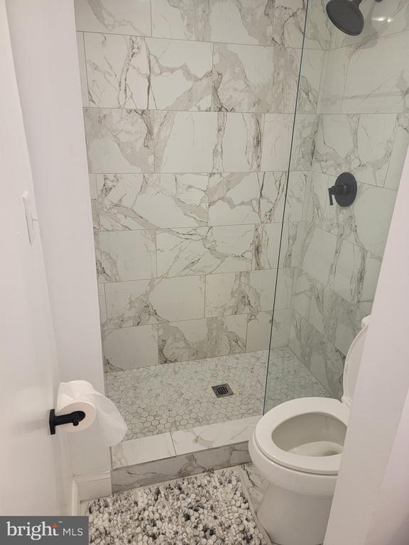 Building Photo - 401 S Ann St