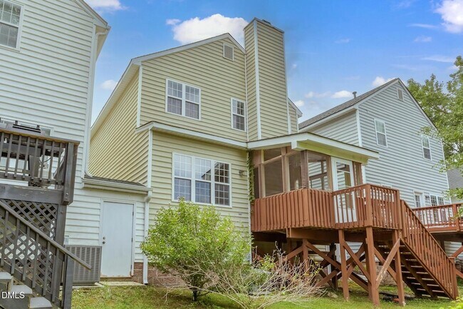 Building Photo - 4636 Vendue Range Dr