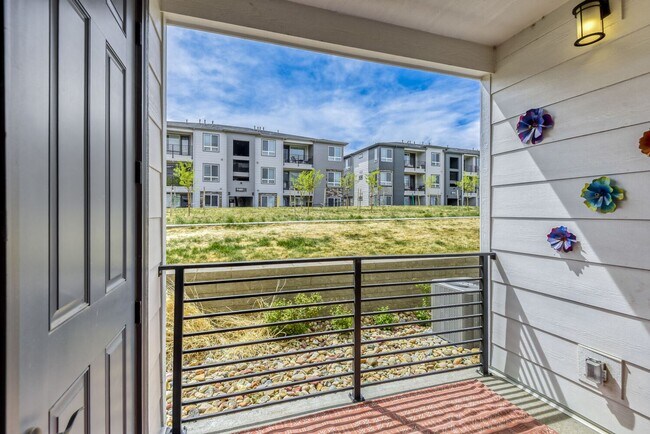 Building Photo - Contemporary Parker Condo | Trails & City Access